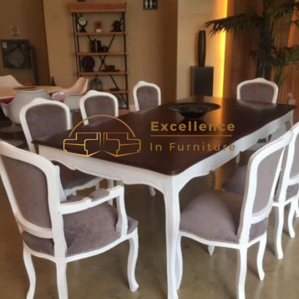 Juego de comedor Estilos Luis xv Tapizados en tela pana antimanchas