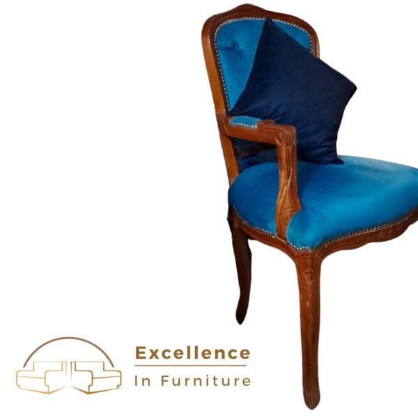 Sillón Luis xv tallado fabricado en madera Cerezo
